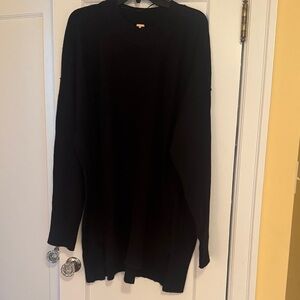 Free People Women’s Black Crewneck Sweater